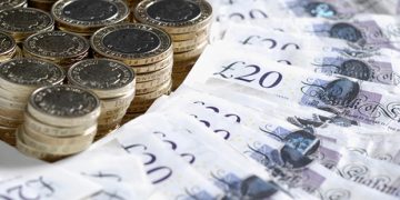 UK-Currency-Money-Pound-GBP-620x430.jpg