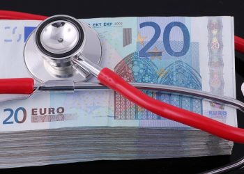 ‘Free’ European healthcare for Brits as PM Johnson secures UK Global Health Insurance Card