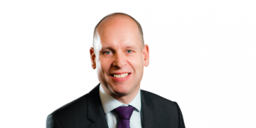 Health professionals praised as young adults embrace Covid jabs