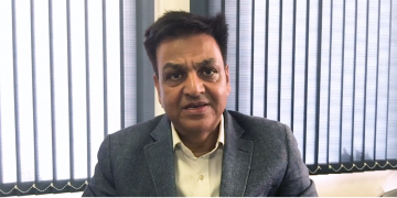 ‘Illogical’ government easing and ‘inconsistent’ guidelines mean employers should encourage mask wearing – Square Health