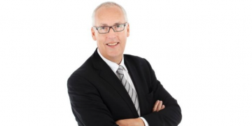 Ex-Bright Grey founder and Guardian exec Andy Peters joins Cirencester Friendly