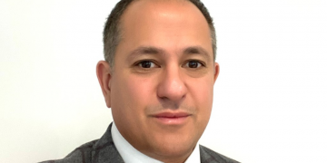 Former HCA sales chief succeeds Lewars as William Russell commercial director