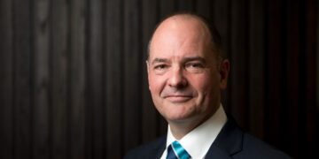 Vallance stepping down as CII CEO