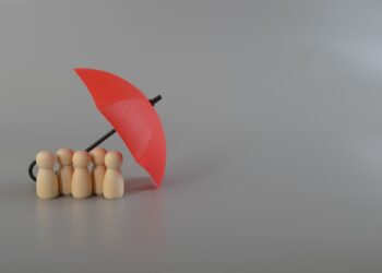 Employers urged to review group life assurance