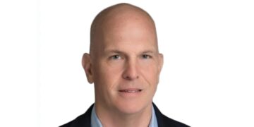 International Introducing… Joe Cronin, International Citizens Insurance