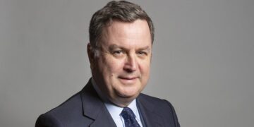 Government considers removing financial support from some PIP recipients