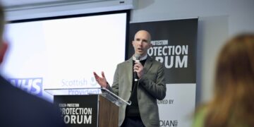 Protection Forum: Its ‘insane’ that customers aren’t getting annual statements about their insurance cover – Jeynes