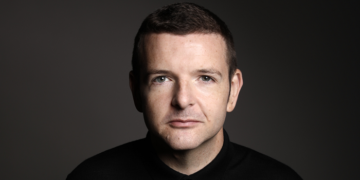 Kevin Bridges to host UK Health & Protection Awards 2024