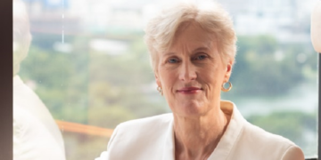 Micro-insurance sold in 7-Eleven stores ideal to grow Asia protection market – Hunter