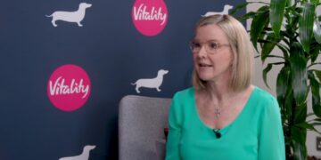 IPAW 2024: Ensure young clients understand mortality curve and uninsurability