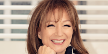 Simplyhealth appoints Rita Clifton as chairperson