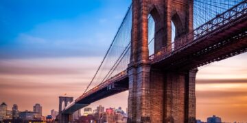 World Insurance Associates acquires HML Brokerage