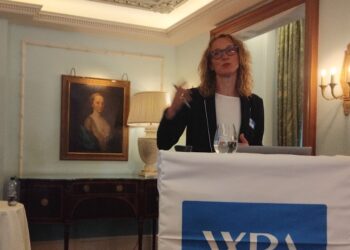 EAPs alone cannot fix growing mental health crisis among younger workers – Denning