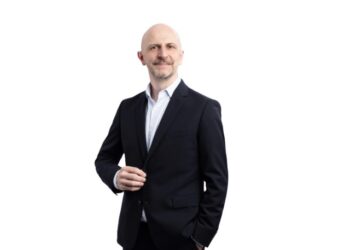 Cirencester Friendly promotes Lucas to chairman