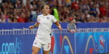 Fracture cover pay out for Lucy Bronze injury would be around £6,000 – Lakey