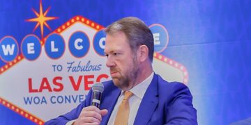 WoA Convention: ‘Guarantee’ that AI will not replace advisers as ‘money is betting on the agent’