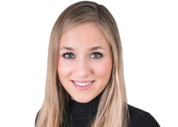 Paradigm hires Weiss as head of sales